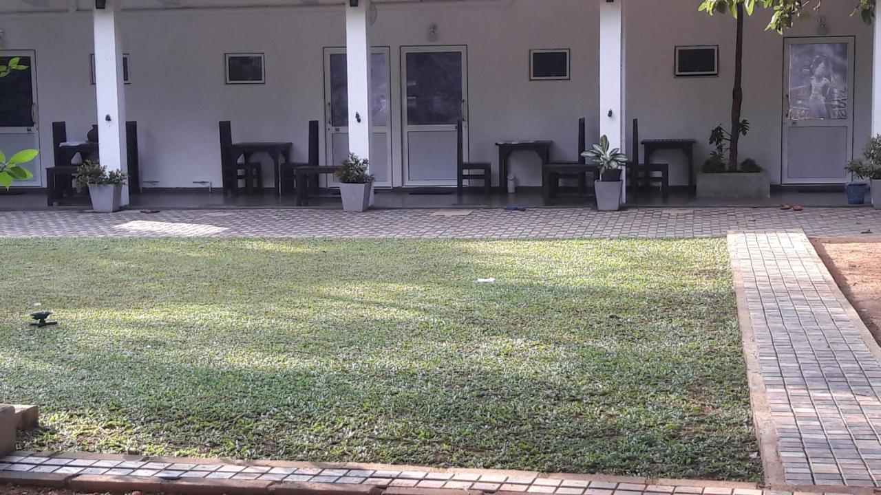 Senomaal Sigiri Resort 담불라 외부 사진